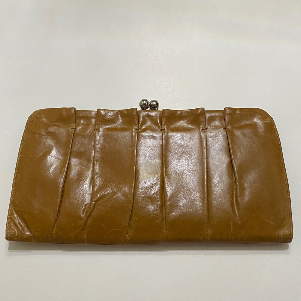 Hobo The Original leather Elegant Brown Clutch